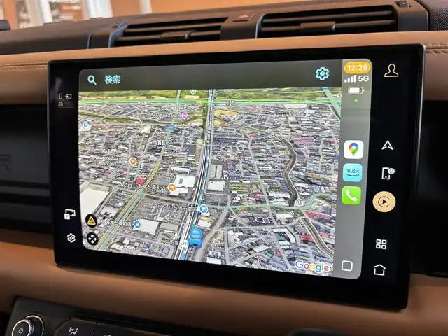 ランドローバー ランドローバー ディフェンダー 110X 宮城県 2022(令4)年 1.8万km 黒 コールドクライメントパック/ブラックエクステリアパック/パノラマガラスサンルーフ/ヘッドアップディスプレイ/MERIDIANサラウンドサウンドシステム/全方位カメラ/AppleCarPlay/ブラウン/ブラックレザーシート/シートベンチレーション/シートヒーター/3ゾーンエアコン/デジタルインナーミラー/マトリクスLEDヘッドライト /電動オートステップ/純正22インチブラックホイール/レッドブレーキキャリパー/エアサスペンション/アクティブクルーズコントロール/レーンキープアシスト/ブラインドスポットモニター/背面タイヤカバー