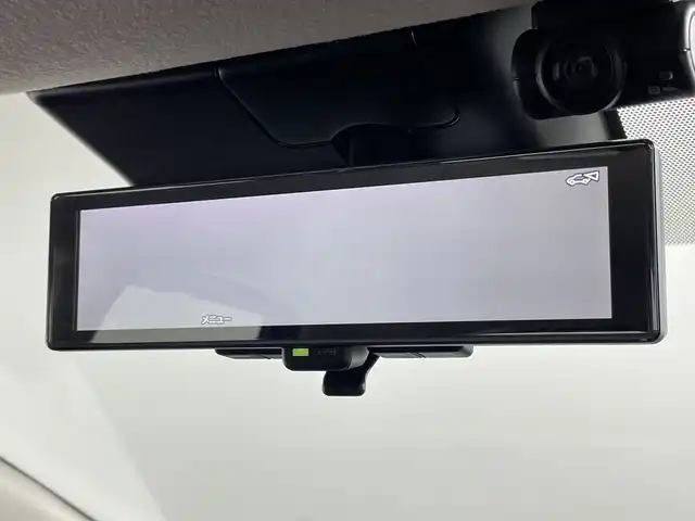 日産 オーラ G 神奈川県 2024(令6)年 3.1万km グレー 純正9インチナビ/Bluetooth&USB&HDMI&AppleCarPlay&フルセグTV/全方位モニター/インテリジェントルームミラー/純正ドライブレコーダー前後/ビルトインETC2.0/ワイヤレス充電器/BOSEパーソナルプラスプラスサウンドスピーカー/ハーフレザーシート/プロパイロット/インテリジェントエマージェンシーブレーキ/踏み間違い衝突防止アシスト/後側方車両検知警報/後側方衝突防止支援システム/車線逸脱警報/車線逸脱防止支援システム/前方衝突予測警報/後退時車両検知警報/ふらつき警報/標識検知機能/インテリジェントクルーズコントロール/アダプティブLEDヘッドライトシステム/LEDフォグライト/ウィンカーミラー/SOSボタン/インテリジェントキー/プッシュスタートボタン/電動サイドブレーキ/オートブレーキホールド/革巻きステアリング/ステアリングスイッチ/Autoライト/オートマチックハイビーム/タイプCコネクト