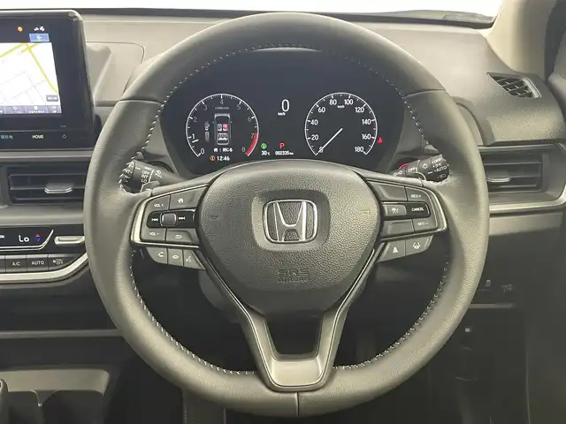 ホンダ ＷＲ－Ｖ Z+ 福井県 2024(令6)年 0.3万km プラチナホワイトパール 純正8型ナビ/(FM/AM/フルセグTV/Bluetooth）　/バックカメラ　/Honda SENSING　/-CMBS　衝突軽減ブレーキ　/-ACC　アダプティブクルーズ　/-LKAS　車線維持支援システム　/-前後パーキングセンサーシステム　/-路外逸脱抑制機能　/-標識認識機能　/-オートハイビーム機能　/-先行車発進お知らせ機能　/ルーフレール　/ハーフレザーシート　/オートエアコン/オートライト/LED ヘッドライト＋フロントフォグライト/パドルシフト　/純正17inAW　