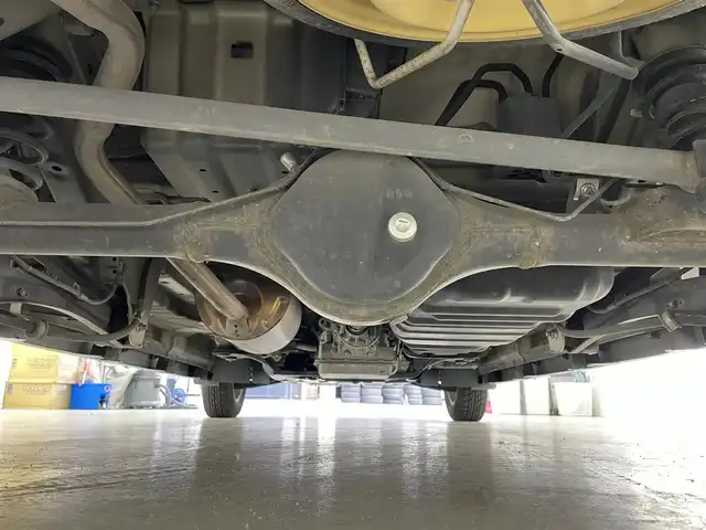 日産 ＮＶ１００クリッパー リオ E 滋賀県 2014(平26)年 3.9万km ブルーイッシュブラック 禁煙車/ターボ車/社外メモリナビ【CD/USB/ワンセグ】/片側パワースライドドア/オートエアコン/電動格納ミラー/リモコンキー/スペアキー/フロアマット/パワステ