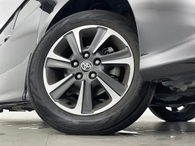 トヨタ ヴォクシー ZS 煌Ⅱ 群馬県 2020(令2)年 6.4万km ブラック 純正12.1インチフリップダウンモニター/純正10インチナビ/（AM/FM/CD/DVD/BT/フルセグTV）/バックカメラ/トヨタセーフティセンス /・プリクラッシュセーフティ/・レーンディパーチャーアラート/・オートマチックハイビーム/・パーキングサポートブレーキ/両側パワースライドドア/クルーズコントロール/ビルトインETC/社外前後ドライブレコーダー/プッシュスタート/スマートキー