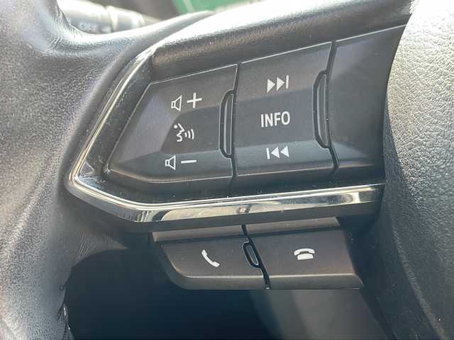 マツダ ＣＸ－５ XD プロアクティブ 青森県 2017(平29)年 9.9万km スノーフレイクホワイトパールマイカ 4WD・ターボ/純正SDナビ・フルセグTV/CD・DVD・Bluetooth・SD/BOSEサウンドシステム/サイド・バックカメラ/運転席パワーシート/前席シートヒーター/ステアリングヒーター/衝突軽減ブレーキ/レーダークルーズコントロール/ブラインドスポットモニタリング/レーンキープアシスト/アクティブLEDヘッドライト/リアパーキングセンサー/前後ドライブレコーダー/ビルトインETC/LEDヘッドライト/純正19インチAW夏タイヤ/社外17インチAWスタッドレスタイヤ有り/スマートキー/プッシュスタート