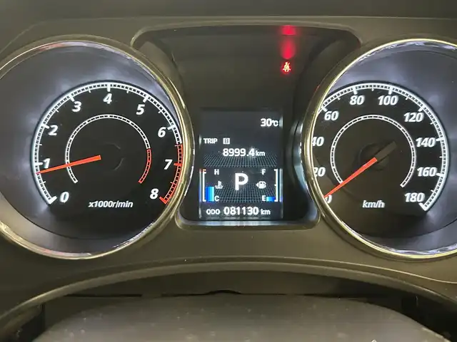 三菱 デリカＤ：５ G－Power package 岡山県 2013(平25)年 8.2万km シルバー 社外ＳＤ・メモリナビ/Ｒカメラ/ＥＴＣ/左右電動フラットシート/アルパインリアモニター