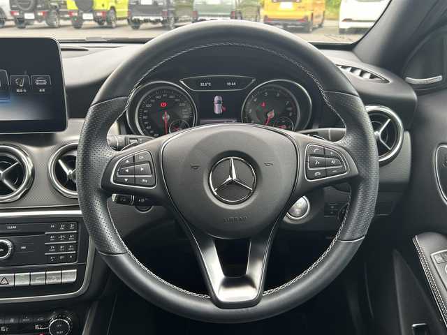 メルセデス・ベンツ ＧＬＡ２２０ 4マチック 福島県 2019(令1)年 2.6万km マウンテングレー 純正ナビゲーション/【CD/DVD/SD/USB/BT/TV】/バックカメラ/ドライブレコーダー/ETC/サンルーフ/電動リアゲート/前席シートヒーター/前席パワーシート/前席シートメモリー/パドルシフト/ブラインドスポット/クルーズコントロール/ステアリングリモコン/LEDオートライト/純正フロアマット