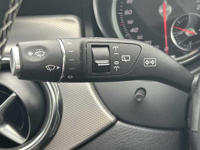 メルセデス・ベンツ ＧＬＡ２２０ 4マチック 福島県 2019(令1)年 2.6万km マウンテングレー 純正ナビゲーション/【CD/DVD/SD/USB/BT/TV】/バックカメラ/ドライブレコーダー/ETC/サンルーフ/電動リアゲート/前席シートヒーター/前席パワーシート/前席シートメモリー/パドルシフト/ブラインドスポット/クルーズコントロール/ステアリングリモコン/LEDオートライト/純正フロアマット