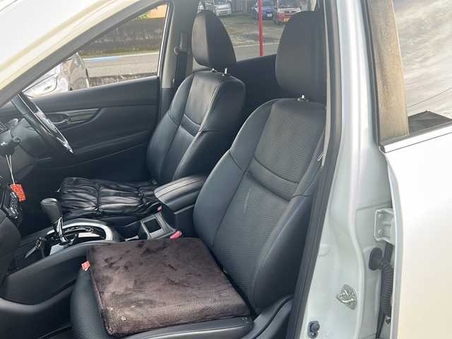 日産 エクストレイル 20X 宮崎県 2018(平30)年 14.8万km ホワイト SDナビ（Bluetooth/CD/ワンセグTV）/バックカメラ/ETC/LEDヘッドライト/純正フロアマット