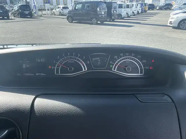 ホンダ Ｎ ＢＯＸ G L ターボ ホンダセンシング 熊本県 2017(平29)年 9.8万km クリスタルブラックパール (株)IDOMが運営する【じしゃロン熊本店】の自社ローン専用車両になります。こちらは現金またはオートローンご利用時の価格です。自社ローンご希望の方は別途その旨お申付け下さい　/純正ナビ（VXU-185NBi）/バックカメラ/フルセグテレビ/DVD/CD/Bluetooth接続/ハーフレザーシート/両側パワースライドドア/クルーズコントロール/LEDヘッドライト/オートライト/コーナーセンサー/スマートキー/純正アルミホイール