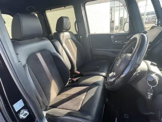ホンダ Ｎ ＢＯＸ G L ターボ ホンダセンシング 熊本県 2017(平29)年 9.8万km クリスタルブラックパール (株)IDOMが運営する【じしゃロン熊本店】の自社ローン専用車両になります。こちらは現金またはオートローンご利用時の価格です。自社ローンご希望の方は別途その旨お申付け下さい　/純正ナビ（VXU-185NBi）/バックカメラ/フルセグテレビ/DVD/CD/Bluetooth接続/ハーフレザーシート/両側パワースライドドア/クルーズコントロール/LEDヘッドライト/オートライト/コーナーセンサー/スマートキー/純正アルミホイール