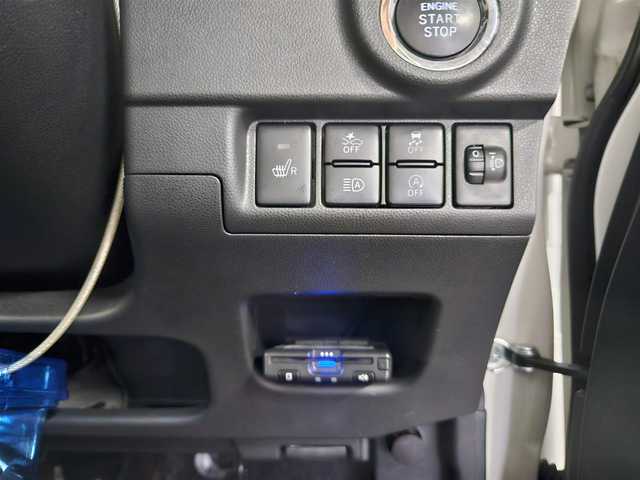 ダイハツ ムーヴ カスタム RS ハイパーLTD SAⅢ 宮城県 2019(令1)年 2.6万km パールホワイトⅢ 純正ナビ(Bluetooth/CD/DVD)/フルセグTV/バックカメラ/ビルトインETC/コーナーセンサー/スマートアシスト3/・衝突回避支援ブレーキ機能/・衝突警報機能/・車線逸脱警報機能/・誤発進抑制制御機能(前後)/・先行車発進お知らせ機能/・オートハイビーム/IC付ターボ/LEDヘッドランプ/オートライト/オートエアコン/本革巻きステアリング/ステアリングスイッチ/ファブリック/合皮コンビシート/運転席シートヒーター/純正15インチアルミホイール/キーフリーシステム/プッシュボタンスタート/禁煙車