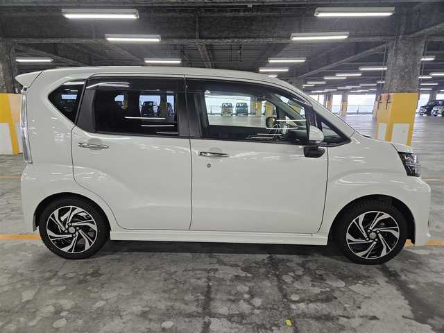 ダイハツ ムーヴ カスタム RS ハイパーLTD SAⅢ 宮城県 2019(令1)年 2.6万km パールホワイトⅢ 純正ナビ(Bluetooth/CD/DVD)/フルセグTV/バックカメラ/ビルトインETC/コーナーセンサー/スマートアシスト3/・衝突回避支援ブレーキ機能/・衝突警報機能/・車線逸脱警報機能/・誤発進抑制制御機能(前後)/・先行車発進お知らせ機能/・オートハイビーム/IC付ターボ/LEDヘッドランプ/オートライト/オートエアコン/本革巻きステアリング/ステアリングスイッチ/ファブリック/合皮コンビシート/運転席シートヒーター/純正15インチアルミホイール/キーフリーシステム/プッシュボタンスタート/禁煙車