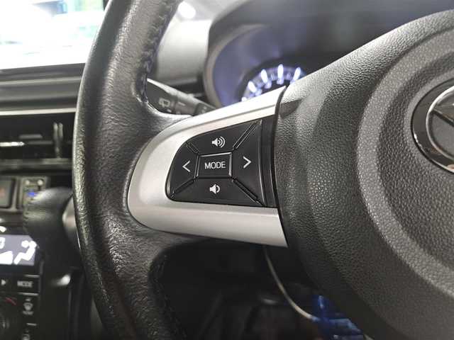 ダイハツ ムーヴ カスタム RS ハイパーLTD SAⅢ 宮城県 2019(令1)年 2.6万km パールホワイトⅢ 純正ナビ(Bluetooth/CD/DVD)/フルセグTV/バックカメラ/ビルトインETC/コーナーセンサー/スマートアシスト3/・衝突回避支援ブレーキ機能/・衝突警報機能/・車線逸脱警報機能/・誤発進抑制制御機能(前後)/・先行車発進お知らせ機能/・オートハイビーム/IC付ターボ/LEDヘッドランプ/オートライト/オートエアコン/本革巻きステアリング/ステアリングスイッチ/ファブリック/合皮コンビシート/運転席シートヒーター/純正15インチアルミホイール/キーフリーシステム/プッシュボタンスタート/禁煙車