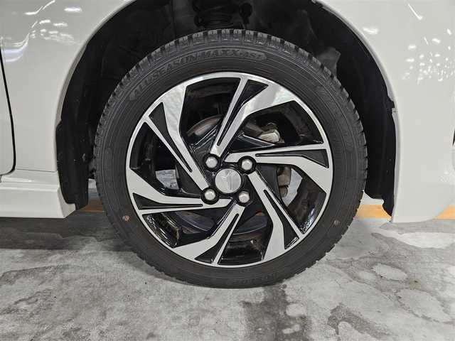 ダイハツ ムーヴ カスタム RS ハイパーLTD SAⅢ 宮城県 2019(令1)年 2.6万km パールホワイトⅢ 純正ナビ(Bluetooth/CD/DVD)/フルセグTV/バックカメラ/ビルトインETC/コーナーセンサー/スマートアシスト3/・衝突回避支援ブレーキ機能/・衝突警報機能/・車線逸脱警報機能/・誤発進抑制制御機能(前後)/・先行車発進お知らせ機能/・オートハイビーム/IC付ターボ/LEDヘッドランプ/オートライト/オートエアコン/本革巻きステアリング/ステアリングスイッチ/ファブリック/合皮コンビシート/運転席シートヒーター/純正15インチアルミホイール/キーフリーシステム/プッシュボタンスタート/禁煙車
