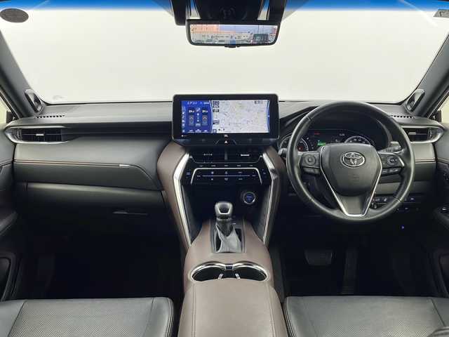 トヨタ ハリアー ハイブリッド Z レザーパッケージ 栃木県 2020(令2)年 6.6万km プレシャスブラックパール 純正12.3型ディスプレイオーディオ（AppleCarPlay/AndroidAuto/フルセグTV）/JBLプレミアムサウンド/パノラミックビューモニター/デジタルインナーミラー/ブラインドスポットモニター/ヘッドアップディスプレイ/黒革シート/パワーシート/シートメモリー/シートヒーター/ベンチレーション/パワーバックドア/ステアリングヒーター/セーフティセンス/・プリクラッシュセーフティ/・レーントレーシングアシスト/・アダプティブハイビーム/・レーダークルーズコントロール/クリアランスソナー/電動パーキングブレーキ/オートブレーキホールド/LEDヘッドランプ/オートライト/ETC2.0/ドライブレコーダー