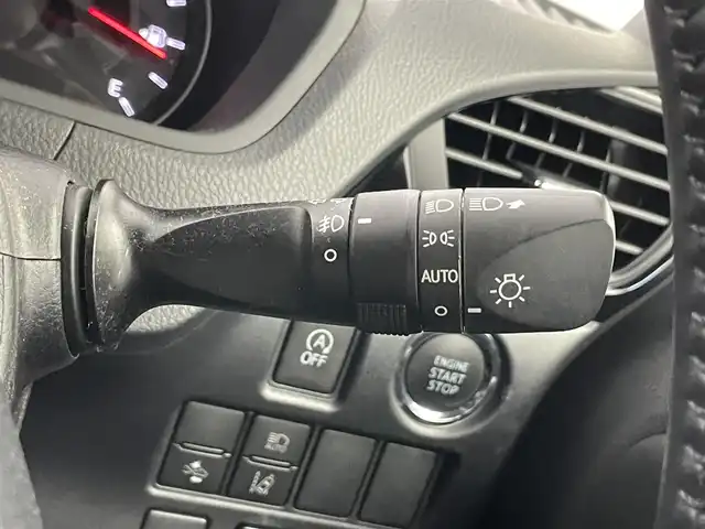 トヨタ ヴォクシー ZS 煌Ⅱ 埼玉県 2020(令2)年 3.8万km ブラック ＡＬＰＩＮＥ１１インチナビ　バックカメラ　ＥＴＣ　前後ドライブレコーダー　クルーズコントロール　トヨタセーフティセンス　両側パワースライドドア　純正アルミホイール　ＬＥＤライト　オートライト　地デジ