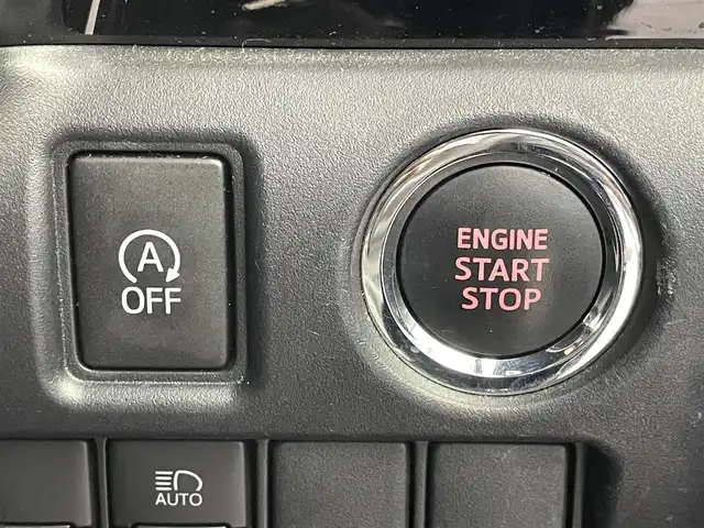 トヨタ ヴォクシー ZS 煌Ⅱ 埼玉県 2020(令2)年 3.8万km ブラック ＡＬＰＩＮＥ１１インチナビ　バックカメラ　ＥＴＣ　前後ドライブレコーダー　クルーズコントロール　トヨタセーフティセンス　両側パワースライドドア　純正アルミホイール　ＬＥＤライト　オートライト　地デジ