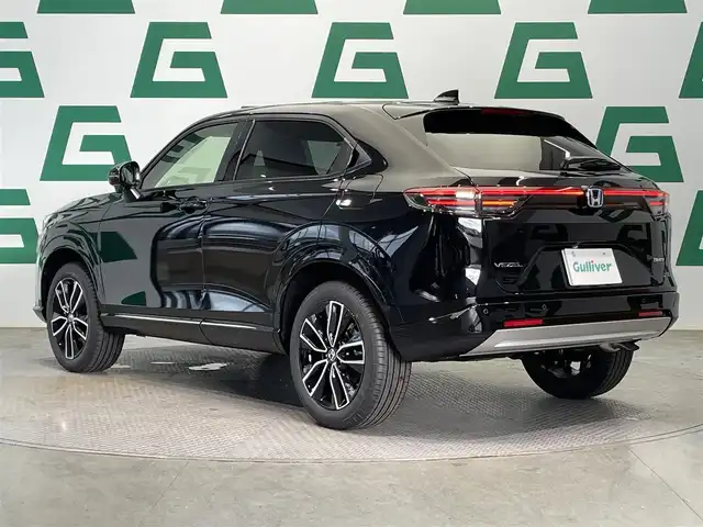 ホンダ ヴェゼル ハイブリッド e:HEV Z 鹿児島県 2025(令7)年 0.1千km クリスタルブラックパール Honda CONNECTディスプレー/ホンダセンシング/ワイヤレス充電器/バックカメラ/ブラインドスポットモニター/アダプティブドライビングビーム/後退出庫サポート/ブレーキホールド/横滑り防止装置/前後コーナーセンサー/パワーテールゲート/チップアップシート/運転席・助手席シートヒーター/本革巻きステアリング/ETC/禁煙車