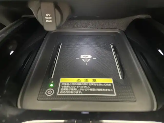 ホンダ ヴェゼル ハイブリッド e:HEV Z 鹿児島県 2025(令7)年 0.1千km クリスタルブラックパール Honda CONNECTディスプレー/ホンダセンシング/ワイヤレス充電器/バックカメラ/ブラインドスポットモニター/アダプティブドライビングビーム/後退出庫サポート/ブレーキホールド/横滑り防止装置/前後コーナーセンサー/パワーテールゲート/チップアップシート/運転席・助手席シートヒーター/本革巻きステアリング/ETC/禁煙車