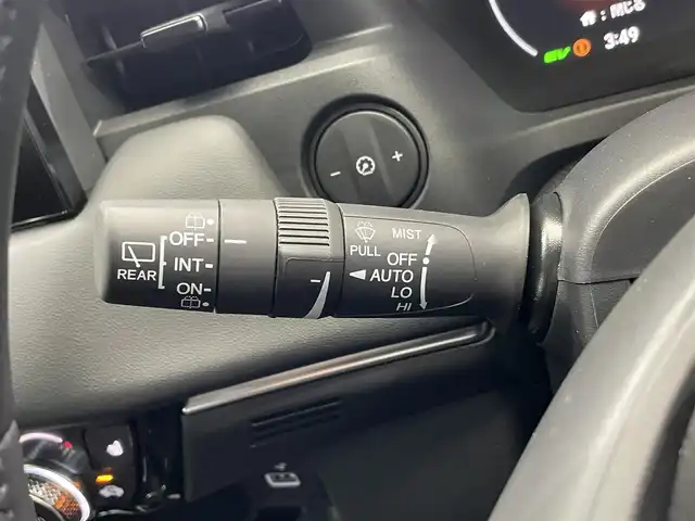 ホンダ ヴェゼル ハイブリッド e:HEV Z 鹿児島県 2025(令7)年 0.1千km クリスタルブラックパール Honda CONNECTディスプレー/ホンダセンシング/ワイヤレス充電器/バックカメラ/ブラインドスポットモニター/アダプティブドライビングビーム/後退出庫サポート/ブレーキホールド/横滑り防止装置/前後コーナーセンサー/パワーテールゲート/チップアップシート/運転席・助手席シートヒーター/本革巻きステアリング/ETC/禁煙車