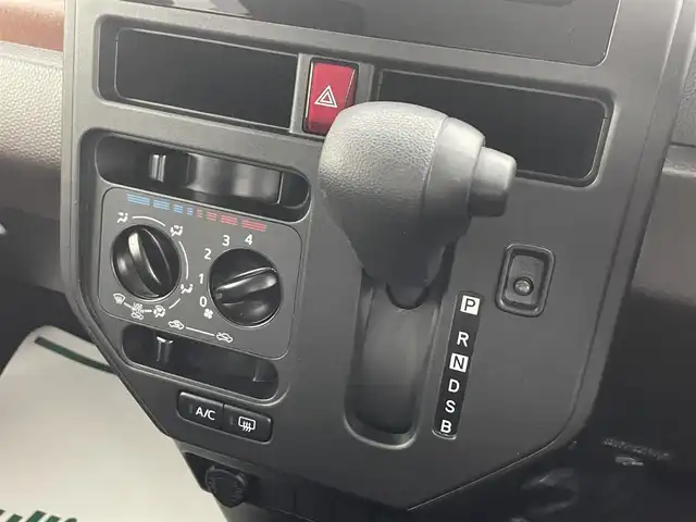 トヨタ タンク X S 埼玉県 2017(平29)年 2.1万km パールホワイトⅢ 禁煙車　純正ナビＴＶ　Ｂカメラ　片側電動スライドドア　ＥＴＣ　前後ドライブレコーダー　Ｂｌｕｅｔｏｏｔｈ　衝突軽減　コーナーセンサー　オートライト　純正フロアマット　ウォークスルー