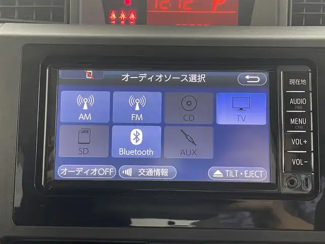 トヨタ タンク X S 埼玉県 2017(平29)年 2.1万km パールホワイトⅢ 禁煙車　純正ナビＴＶ　Ｂカメラ　片側電動スライドドア　ＥＴＣ　前後ドライブレコーダー　Ｂｌｕｅｔｏｏｔｈ　衝突軽減　コーナーセンサー　オートライト　純正フロアマット　ウォークスルー