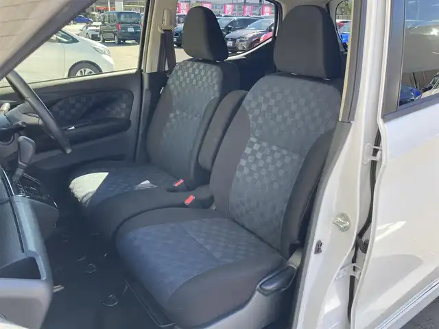 日産 デイズ ハイウェイスターX 静岡県 2020(令2)年 3万km ホワイトパール エマージェンシーブレーキ/純正9インチナビ(MM319D-L)/　AM FM CD DVD Bluetooth AUX/LEDオートヘッドランプ/前後方クリアランスソナー/純正14インチアルミホイール/革巻きステアリング/ステアリングスイッチ/スマートキー＆プッシュスタート/パーキングアシスト/アイドリングストップ/フルセグTV/アラウンドビューモニター