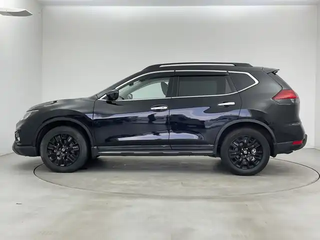 日産 エクストレイル 20Xi エクストリーマーX 新潟県 2020(令2)年 7万km ダイヤモンドブラック 4WD/プロパイロット/純正メモリナビ【MM520D-L】/　フルセグTV/Bluetooth/CD/DVD/衝突被害軽減ブレーキ/レーダークルーズコントロール/パワーバックドア/レザーシート/全席シートヒーター/スマートルームミラー/アラウンドビューモニター/ドライブレコーダー【DH5-D】/ミラーヒーター/ETC2.0/前後コーナーセンサー/アイドリングストップ/横滑り防止装置/LEDヘッドライト/オートライト