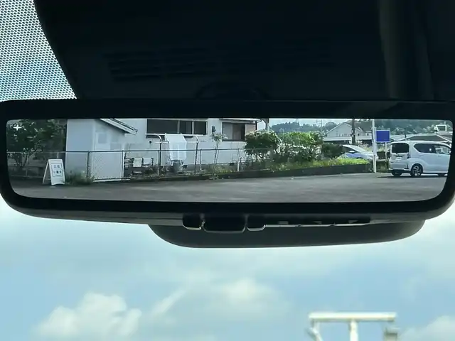 トヨタ アルファードハイブリット Z 鹿児島県 2024(令6)年 2.3万km プラチナホワイトパールマイカ 純正フリップダウンモニター/純正メモリナビ/　　CD/DVD/BT/フルセグ/アラウンドビューモニター/両側パワースライドドア/LEDヘッドライト/レザーシート/純正18インチアルミホイール/純正ビルトインETC2.0/オットマン/電動リアゲート/社外ドライブレコーダー