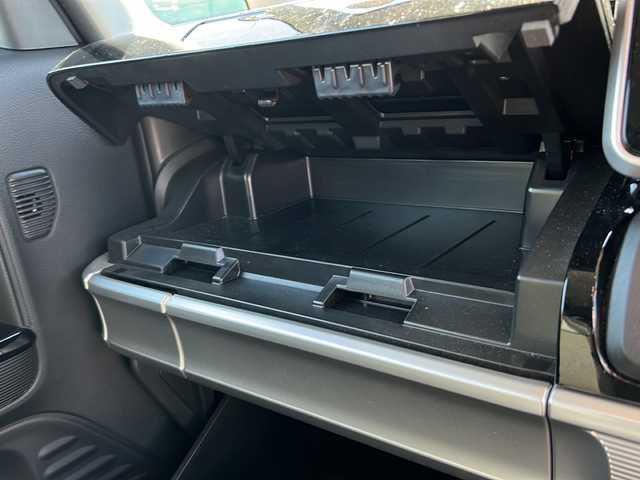 スズキ スペーシア カスタム HYBRID XS 茨城県 2020(令2)年 5.2万km スチールシルバーM 純正9インチSDナビ/エマージェンシーブレーキ/フルセグTV/両側パワースライドドア/シートヒーター/ハーフレザーシート/純正15インチアルミホイール/純正フロアマット/全方位カメラ/バックカメラ/サイドカメラ/LEDヘッドライト/オートライト/スマートキー