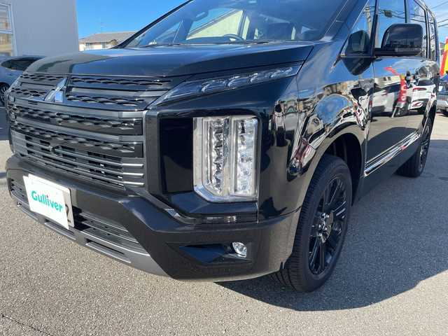 三菱 デリカＤ：５ シャモニー 石川県 2025(令7)年 0.1千km 黒Ⅱ 登録未使用車/禁煙車/4WD　/e-Assist/D:5専用アルパイン11位インチナビ/　　AM/FM/CD/DVD/フルセグ/BT/HDMI/USB/バックモニター/両側パワースライドドア/パワーバックドア/レーダークルーズコントロール/LEDオートライト/オートマチックハイビーム/ハーフレザーシート/前席シートヒーター/純正18インチアルミホイール/電動パーキングブレーキ/オートホールドブレーキ/パドルシフト/ハンドルヒーター/アイドリングストップ/ブラインドスポットモニター/スペアキー/スマートキー