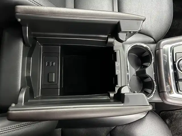 マツダ ＣＸ－８ XD Lパッケージ 大分県 2021(令3)年 3.1万km プラチナクォーツメタリック 純正ナビ/CD/DVD/BT/フルセグTV/ETC/パワーシート（D/N）/シートヒーター（D/N）/シートクーラー（D/N）/パワーバックドア/BOSEサウンド/電子パーキング/オートホールド/置くだけ充電/衝突軽減ブレーキ/レーンキープアシスト/ブラインドスポットモニター/コーナーセンサー/レーダークルーズ/ドライブレコーダー/全方位カメラ