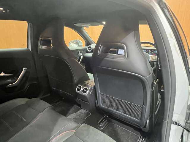 メルセデス・ベンツ Ａ２００ｄ AMGライン 千葉県 2020(令2)年 3.1万km イリジウムシルバー ACC　/半革シート　/ナビ　/TV　/Bカメラ　/Bluetooth接続　/電動シート　/シートヒーター　/LEDヘッドライト　/ハイビームアシストプラス　/アクティブパーキングアシスト　/衝突軽減B　/BSM　/LKA　/ETC