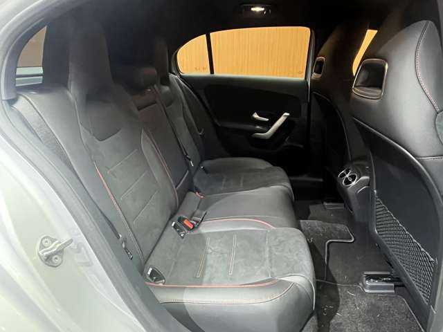 メルセデス・ベンツ Ａ２００ｄ AMGライン 千葉県 2020(令2)年 3.1万km イリジウムシルバー ACC　/半革シート　/ナビ　/TV　/Bカメラ　/Bluetooth接続　/電動シート　/シートヒーター　/LEDヘッドライト　/ハイビームアシストプラス　/アクティブパーキングアシスト　/衝突軽減B　/BSM　/LKA　/ETC