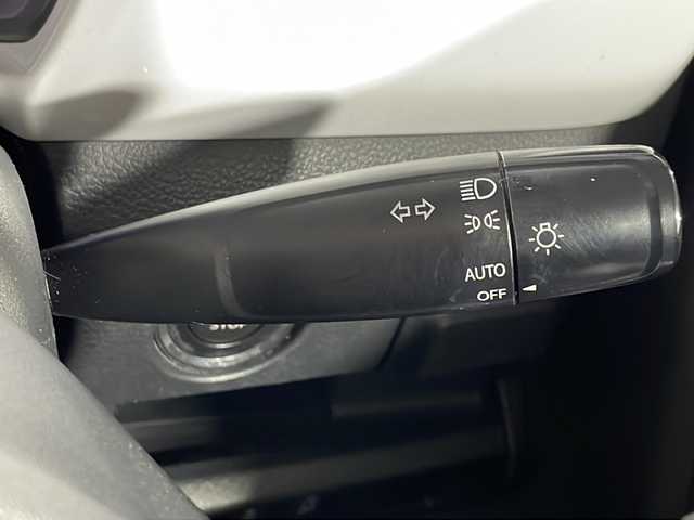 スズキ ハスラー G 広島県 2015(平27)年 5.2万km フェニックスレッドパール/ブルーイッシュブラックパール 社外ナビ　/バックカメラ　/シートヒーター　/フルセグＴＶ　/オートライト　/衝突軽減ブレーキ　/スマートキー　/アイドリングストップ　/横滑り防止　/Ｂｌｕｅｔｏｏｔｈ　/純正フロアマット　/プッシュスタート　/ＥＴＣ/純正ホイールキャップ(165/60/R15)/エアバック（運転席/助手席）