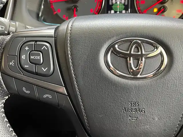 トヨタ ハリアー エレガンス G’s 岩手県 2016(平28)年 2.4万km シルバーM ワンオーナー/４WD/専用チューニングサスペンション/Gs専用ブレーキキャリパー/専用スポーティシート/MTモード付きAT/横滑り防止装置/アイドリングストップ/パワーシート/純正ナビ/（CD/DVD/フルセグ/SD/Bluetooth）/ステアリングスイッチ/TVキャンセラー/バックカメラ/ドライブレコーダー/ETC2.0/LEDヘッドランプ/LEDフォグランプ/専用19インチアルミホイール