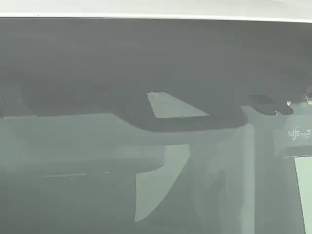 トヨタ アルファードハイブリット SR Cパッケージ 道央・札幌 2021(令3)年 2.3万km ホワイトパールクリスタルシャイン ・ワンオーナー/・禁煙車/・４WD/・モデリスタエアロ/・JBLサウンド/・純正10インチナビ/　CD/DVD/SD/BT/フルセグ/・純正フリップダウンモニター/・パノラミックビューモニター/・デジタルインナーミラー/・ビルトインETC2.0/・前後ドライブレコーダー/・トヨタセーフティセンス/・プリクラッシュセーフティ/・レーダークルーズコントロール/・レーンキープアシスト/・オートハイビーム/・クリアランスソナー/・BSM/・PKSB/・RSA/・RCTA/・nanoe/・レザーシート/・パワーシート/・エア/シートヒーター/・ステアリングヒーター/・両側パワースライドドア/・パワーバックドア/・3眼LEDヘッドライト/・フォグライト/・オートライト/・プッシュスタート/・スマートキー/・純正フロアマット/・ドアバイザー