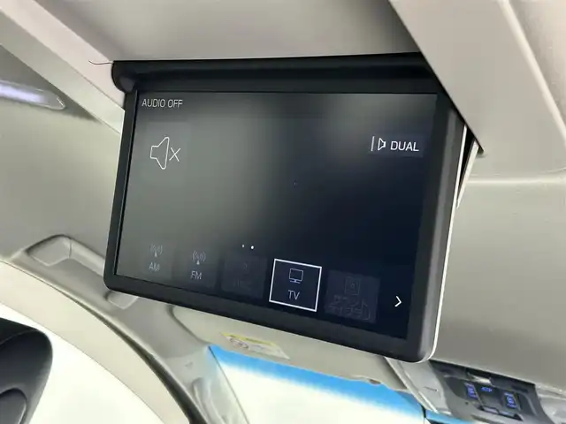 トヨタ アルファードハイブリット SR Cパッケージ 道央・札幌 2021(令3)年 2.3万km ホワイトパールクリスタルシャイン ・ワンオーナー/・禁煙車/・４WD/・モデリスタエアロ/・JBLサウンド/・純正10インチナビ/　CD/DVD/SD/BT/フルセグ/・純正フリップダウンモニター/・パノラミックビューモニター/・デジタルインナーミラー/・ビルトインETC2.0/・前後ドライブレコーダー/・トヨタセーフティセンス/・プリクラッシュセーフティ/・レーダークルーズコントロール/・レーンキープアシスト/・オートハイビーム/・クリアランスソナー/・BSM/・PKSB/・RSA/・RCTA/・nanoe/・レザーシート/・パワーシート/・エア/シートヒーター/・ステアリングヒーター/・両側パワースライドドア/・パワーバックドア/・3眼LEDヘッドライト/・フォグライト/・オートライト/・プッシュスタート/・スマートキー/・純正フロアマット/・ドアバイザー