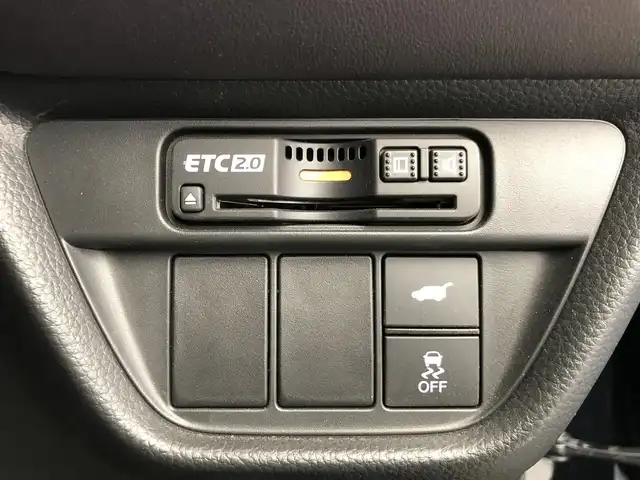 ホンダ ＺＲ－Ｖ ハイブリッド e:HEV Z 愛知県 2024(令6)年 1万km クリスタルブラックパール ワンオーナー/ホンダセンシング/　・衝突軽減ブレーキ/　・前後誤発進抑制/　・ブラインドスポットインフォメーション/　・追従クルーズコントロール/　・レーキープアシスト/　・トラフィックジャムアシスト/　・標識認識機能/　・歩行者事故低減ステアリング/　・パーキングセンサー/　・後退出庫サポート/　・オートハイビーム/　・アダプティブコーナリングライト/BOSEプレミアムサウンド/置くだけ充電/純正9インチナビ/　（Bluetooth/フルセグTV/AppleCar Play/）/全方位カメラ/ダウンヒルアシストコントロール/パワーテールゲート/レザーシート/パワーシート/シートヒーター/ステアリングヒーター/メモリシート/ETC2.0/ドライブレコーダー/パドルシフト/後席USB/純正18インチAW/オートホールド/ドアバイザー