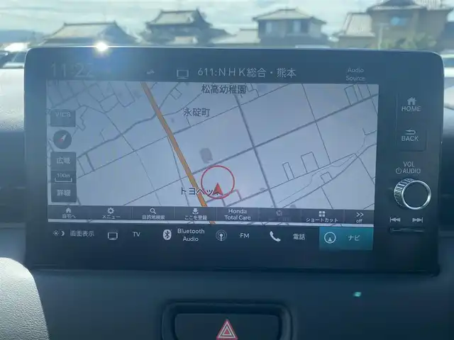 ホンダ ヴェゼル ハイブリッド e:HEV Z 熊本県 2025(令7)年 0.1千km クリスタルブラックパール 保証書/純正ナビ付ディスプレイオーディオ/AM/FM/Bluetooth/AppleCarPlay/AndroidAuto/・バックカメラ/・フルセグTV/・ビルトインETC2.0/ホンダセンシング/クルーズコントロール（追従あり）/ABS/横滑り防止装置/コーナーセンサー（前後）/レーンキープアシスト/盗難防止装置/衝突被害軽減システム/踏み間違い衝突軽減システム/ブラインドスポットインフォメーション/パワーバックドア/ハーフレザーシート/・シートヒーター（D/N)/純正革巻きステアリング/・ステアリングスイッチ/・ステアリングパドル/・ステアリングヒーター/・プッシュスタート/スマートキー/・スペアキー/LEDヘッドライト/・フォグランプ/・オートライト/電動格納ミラー/・ウィンカーミラー/置くだけ充電/電子パーキング/ブレーキホールド/純正アルミホイール