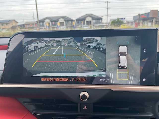 トヨタ クラウン スポーツ RS 三重県 2024(令6)年 1.8万km パールⅡ メーカーオプション/・パノラマルーフ/・バイトーン/セーフティセンス/・プリクラッシュセーフティ/・緊急時操舵支援/・フロントクロストラフィックアラート/・レーンチェンジアシスト/・レーントレーシングアシスト/・レーンディパーチャーアラート/・レーダークルーズコントロール/・アダプティブハイビームアシスト/・ロードサインアシスト/・ドライバー異常時対応システム/・プロアクティブドライビングアシスト/・発進遅れ告知機能/トヨタチームメイト/パーキングサポートブレーキ/ブラインドスポットモニター/1オーナー/モデリスタエアロ/純正12.3型ディスプレイオーディオプラス/【ナビ/フルセグTV/BT/USB/Miracast】/パノラミックビューモニター/ビルトインETC2.0/前後ドライブレコーダー/デジタルインナーミラー/カラーヘッドアップディスプレイ/おくだけ充電/パワーバックドア/レザーシート/D/N席パワーシート/D/N席シートベンチレーション/全席シートヒーター/ステアリングヒーター/オートライト/LEDヘッドランプ/235/45R21インチ純正AW/純正フロアマット