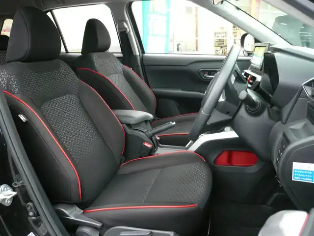 トヨタ ライズ Z 静岡県 2020(令2)年 3.3万km ブラックマイカメタリック ワンオーナー/禁煙車/ターボ車/carrozzeria SDナビ/（CD/DVD/BT/SD/USB/HDMI/フルセグTV）/パノラミックビゥーモニター（F.S.B）/前席シートヒーター/スマートアシスト/・衝突回避支援ブレーキ機能/・車線逸脱抑制制御機能/・ブレーキ制御付誤発進抑制機能/・アダプシブドライビングビーム/・先行車発進お知らせ機能/・進入禁止標識認識機能/・アダプティブクルーズコントロール/・衝突警報機能/・車線逸脱警報機能/・前後コーナーセンサー/・プッシュスタート　スマートキー/・レーンキープコントロール/LEDヘッドライト/前後ドライブレコーダー/ETC/保証書　取扱説明書/スペアキー