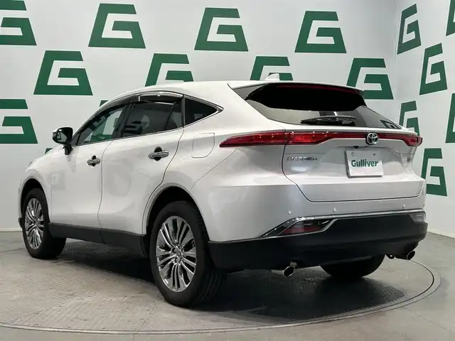 トヨタ ハリアー ハイブリッド Z 鹿児島県 2023(令5)年 2.7万km プラチナホワイトパールマイカ 禁煙車/12.3インチディスプレイオーディオ/（BT/フルセグTV/Carplay)/アラウンドビューカメラ/JBLプレミアムサウンドシステム/デジタルインナーミラー/D席パワーシート/パワーバックドア/アダプティブクルーズコントロール/レーントレーシングアシスト/ロードサインアシスト/トヨタセーフティセンス/・衝突回避支援パッケージ/・ブラインドスポットミニター/・パーキングサポートブレーキ/LEDヘッドライト/LEDフォグランプ/純正フロアマット/純正19インチアルミホイール