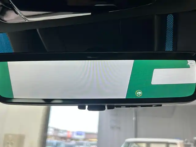 トヨタ ハリアー ハイブリッド Z 鹿児島県 2023(令5)年 2.7万km プラチナホワイトパールマイカ 禁煙車/12.3インチディスプレイオーディオ/（BT/フルセグTV/Carplay)/アラウンドビューカメラ/JBLプレミアムサウンドシステム/デジタルインナーミラー/D席パワーシート/パワーバックドア/アダプティブクルーズコントロール/レーントレーシングアシスト/ロードサインアシスト/トヨタセーフティセンス/・衝突回避支援パッケージ/・ブラインドスポットミニター/・パーキングサポートブレーキ/LEDヘッドライト/LEDフォグランプ/純正フロアマット/純正19インチアルミホイール