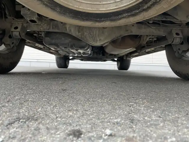 トヨタ ハイラックス サーフ SSR－X 岩手県 2009(平21)年 14万km シルバーM 社外メモリーナビ/バックカメラ/ウッドコンビステアリング/ヒッチメンバー/ドライブレコーダー/フォグライト/ETC/フロント/リアフォグライト/電動格納ミラー/ルーフレール