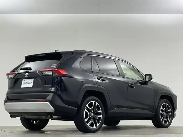 トヨタ ＲＡＶ４ アドベンチャー 埼玉県 2020(令2)年 5.1万km アティチュードブラックマイカ 禁煙　純正９インチナビ　アラウンドビューモニター　ＢＳＭ　パワーシート　レザーシート　ダウンヒルアシストコントロール　オートハイビーム　コーナーセンサー　Ｂｌｕｅｔｏｏｔｈ　ＥＴＣ