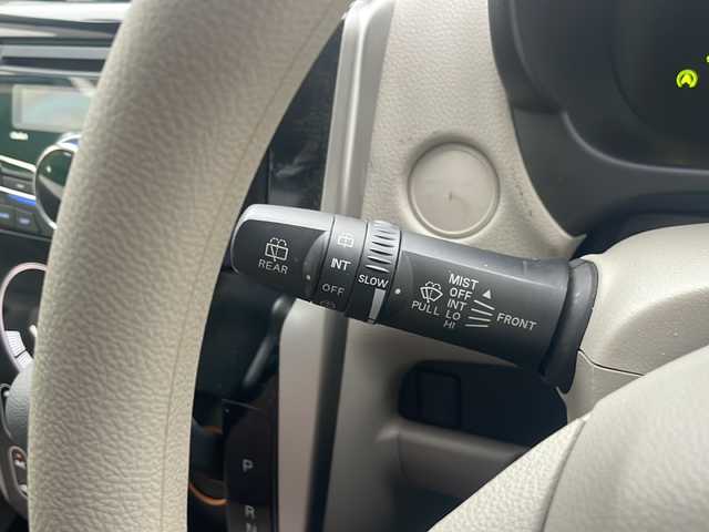 三菱 ｅＫワゴン M 福島県 2016(平28)年 8.2万km レッドメタリック オーディオ/・BT/USB/AUX/CD/FM/AM/ETC/デジタルインナーミラー/・ミラー式ドライブレコーダー/ベンチシート/・D席シートヒーター/・フルフラットシート/アイドリングストップ/電動格納ミラー/ハロゲンヘッドライト/・ヘッドライトレベライザー/ドアバイザー