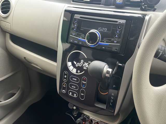 三菱 ｅＫワゴン M 福島県 2016(平28)年 8.2万km レッドメタリック オーディオ/・BT/USB/AUX/CD/FM/AM/ETC/デジタルインナーミラー/・ミラー式ドライブレコーダー/ベンチシート/・D席シートヒーター/・フルフラットシート/アイドリングストップ/電動格納ミラー/ハロゲンヘッドライト/・ヘッドライトレベライザー/ドアバイザー