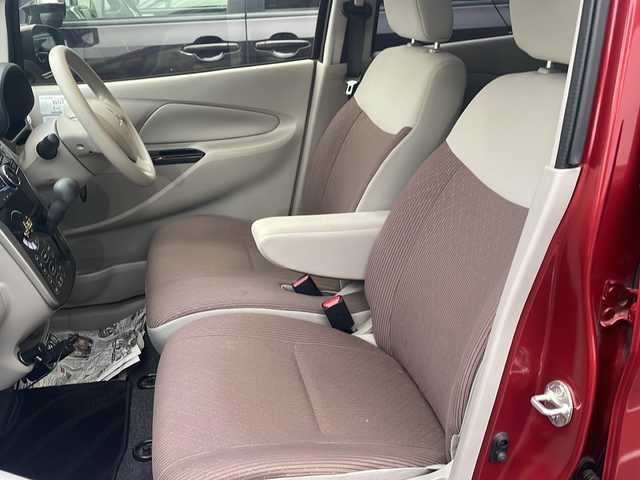 三菱 ｅＫワゴン M 福島県 2016(平28)年 8.2万km レッドメタリック オーディオ/・BT/USB/AUX/CD/FM/AM/ETC/デジタルインナーミラー/・ミラー式ドライブレコーダー/ベンチシート/・D席シートヒーター/・フルフラットシート/アイドリングストップ/電動格納ミラー/ハロゲンヘッドライト/・ヘッドライトレベライザー/ドアバイザー