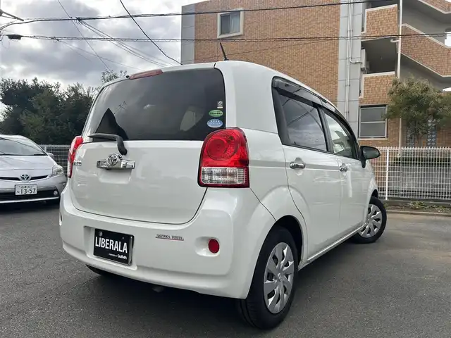 トヨタ ポルテ F アラモード 静岡県 2014(平26)年 9.6万km ホワイトパールクリスタルシャイン ディーラーメモリナビ　NSCP-W64/Bluetooth接続/ワンセグテレビ/CD/バックカメラ/オートエアコン/ウォークスルー/プッシュスタート/片側パワースライドドア(左)/ETC