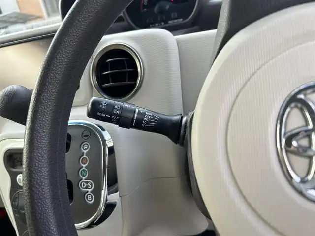 トヨタ ポルテ F アラモード 静岡県 2014(平26)年 9.6万km ホワイトパールクリスタルシャイン ディーラーメモリナビ　NSCP-W64/Bluetooth接続/ワンセグテレビ/CD/バックカメラ/オートエアコン/ウォークスルー/プッシュスタート/片側パワースライドドア(左)/ETC