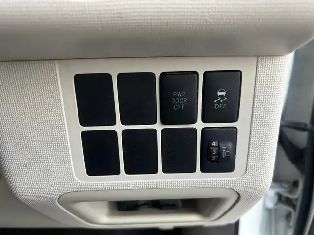 トヨタ ポルテ F アラモード 静岡県 2014(平26)年 9.6万km ホワイトパールクリスタルシャイン ディーラーメモリナビ　NSCP-W64/Bluetooth接続/ワンセグテレビ/CD/バックカメラ/オートエアコン/ウォークスルー/プッシュスタート/片側パワースライドドア(左)/ETC